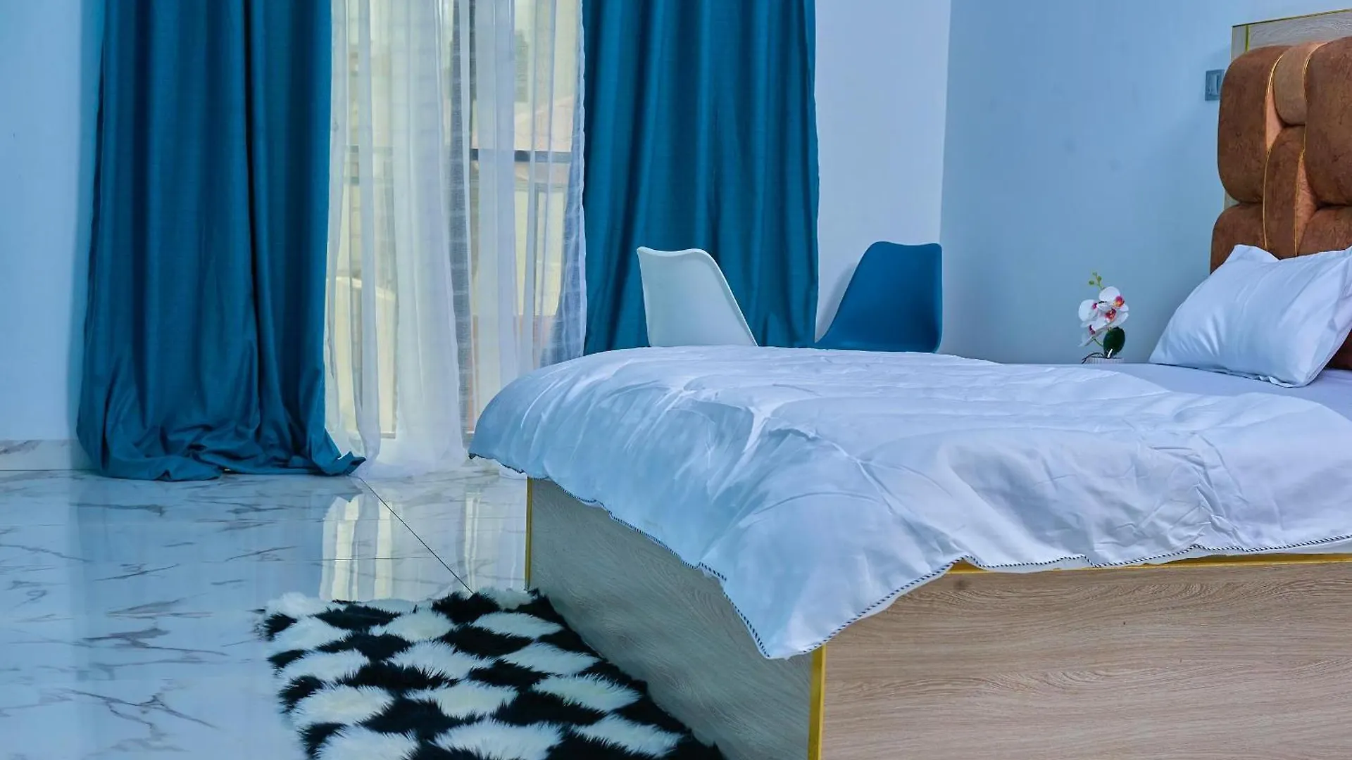 Kinz Residence Dakar Guest house